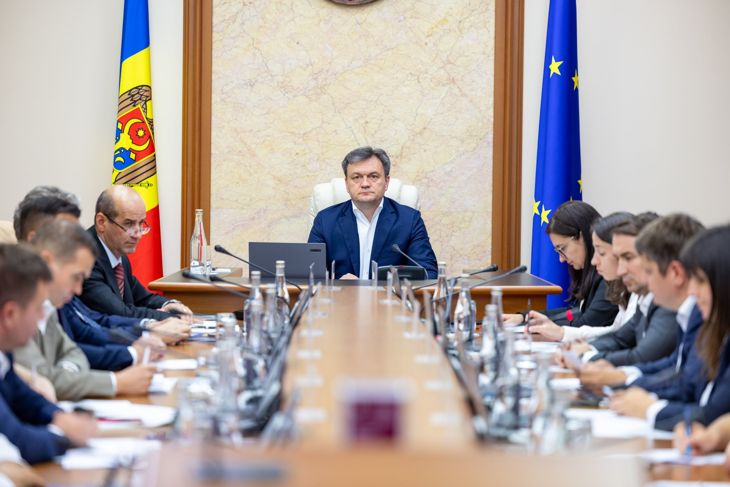 Executivul a aprobat Cadrul bugetar pe termen mediu, pentru următorii trei ani
