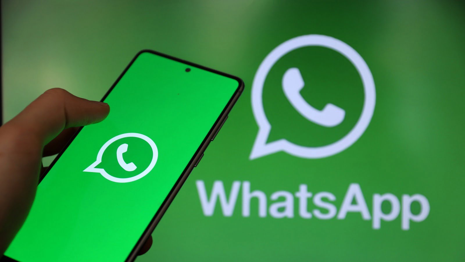 Emoji-uri animate pe Whatsapp pentru utilizatorii iOS. Cum le puteți testa