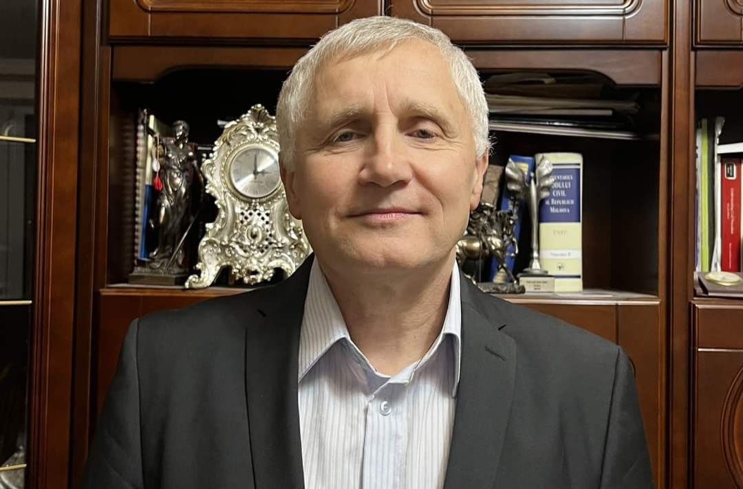 Fost viceministru al Justiției: “Consider fariseică poziția celor care-i condamnă doar pe cei care cumpară voturi din bani proprii”
