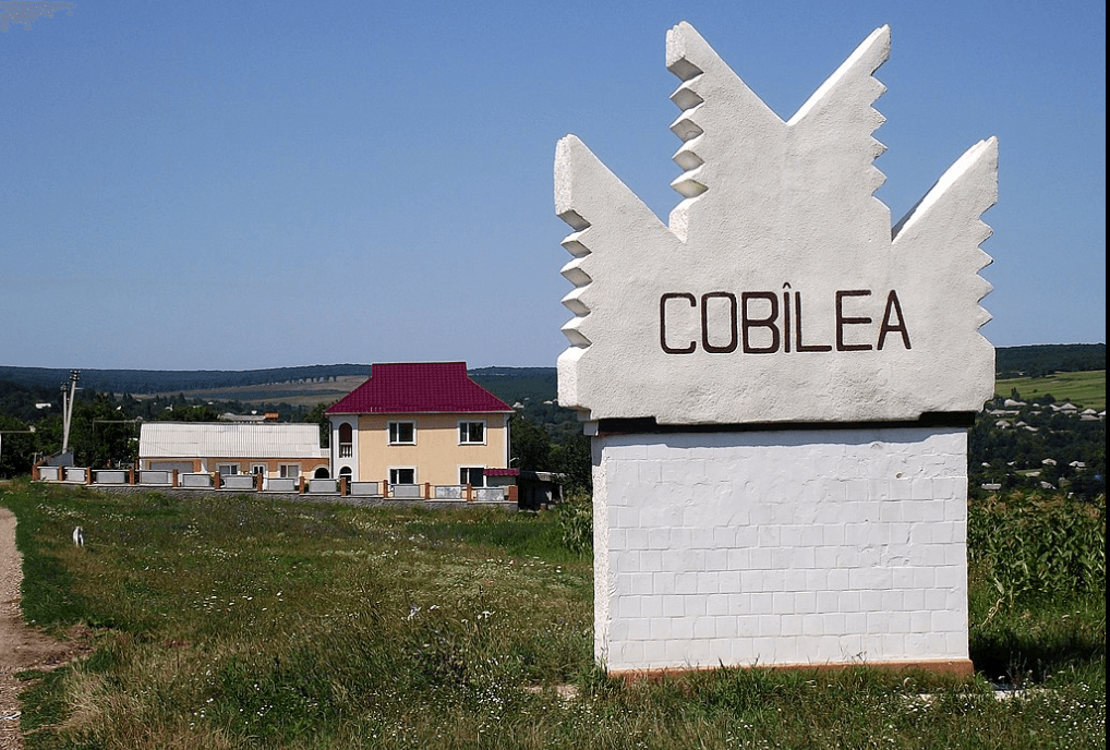 Localitatea Cobîlea din raionul Şoldăneşti va avea trotuare noi de-a lungul drumului principal din sat