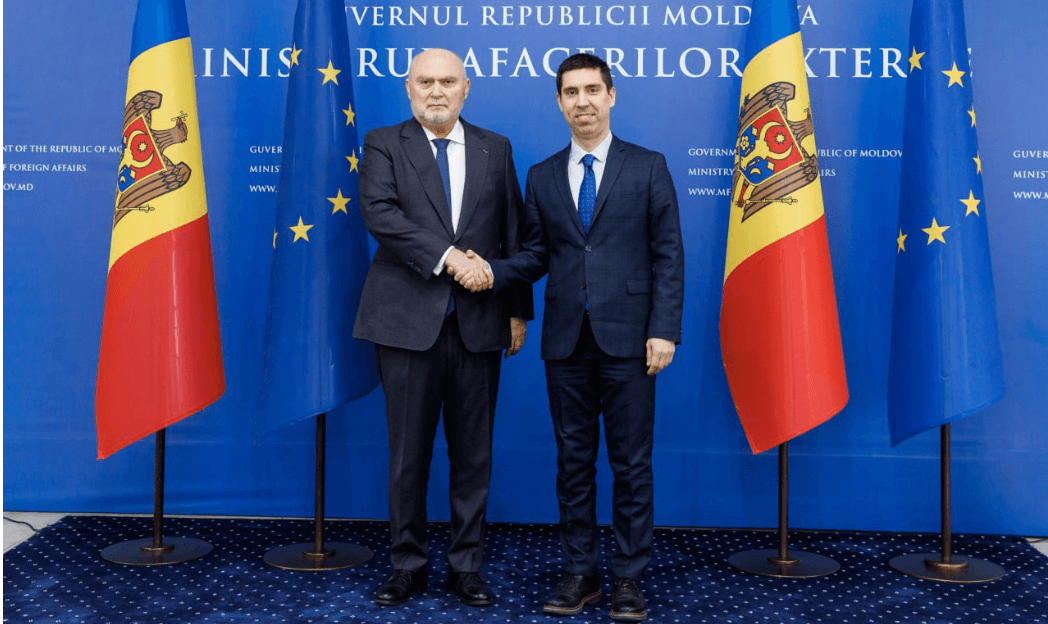 Mihai Popșoi în discuții cu secretarul general al OSCE, Feridun Hadi Sinirlioğlu