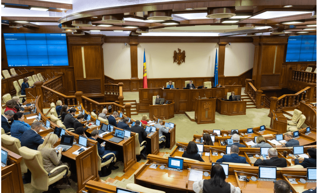 Consumatorii conectați la sistemul centralizat de încălzire vor putea regla individual temperatura în locuințe