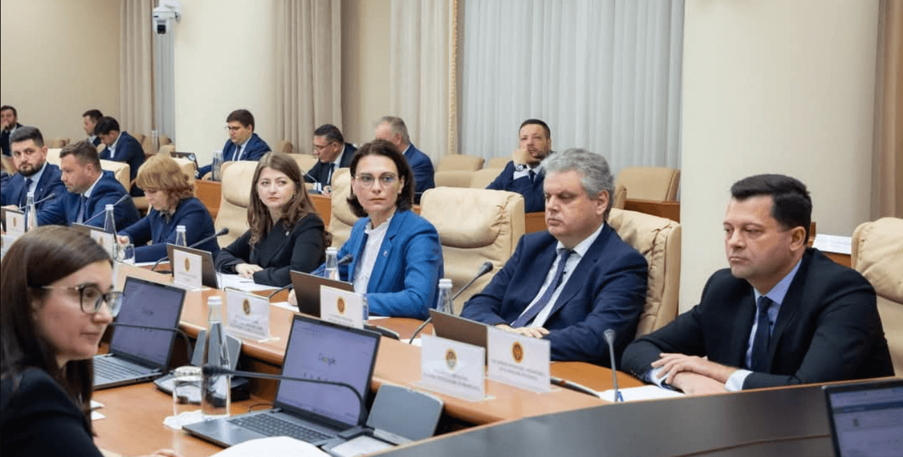 Securitate sporită în mediul online – Paginile web cu conținut dăunător vor fi sistate