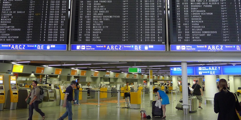 Cele mai sigure țări pentru femeile care aleg să călătorească singure în 2026