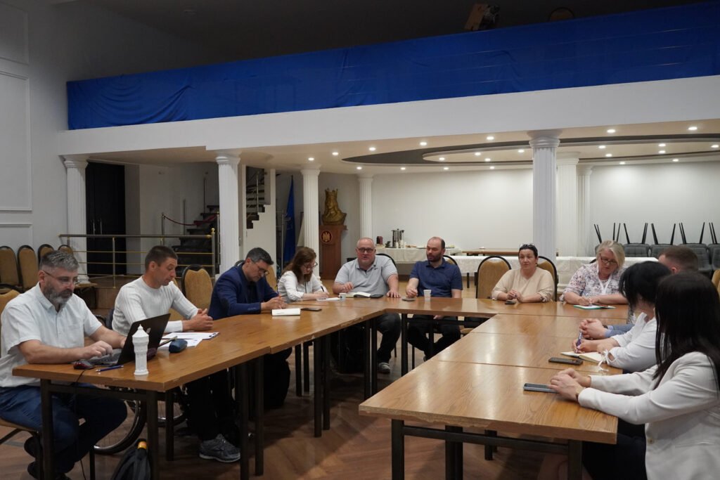 CEC și organizațiile de profil discută măsuri pentru îmbunătățirea incluziunii în secțiile de votare