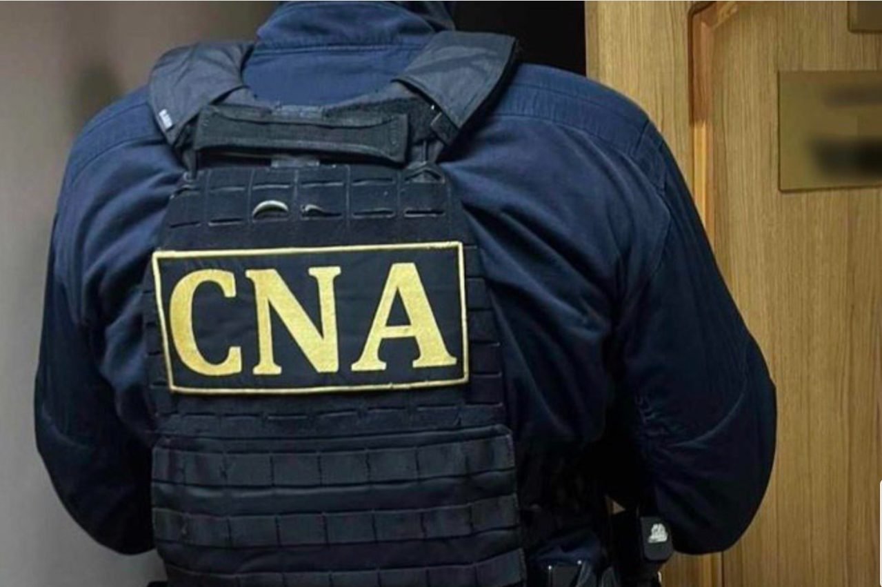 Sinteza CNA// 27 de percheziții în dosare de finanțare ilegală a partidelor, corupție și spălare de bani